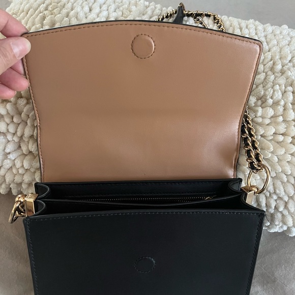 Authentic TORY BURCH Logo Chain Shoulder Bag Leather Black - Picture 6 of 13